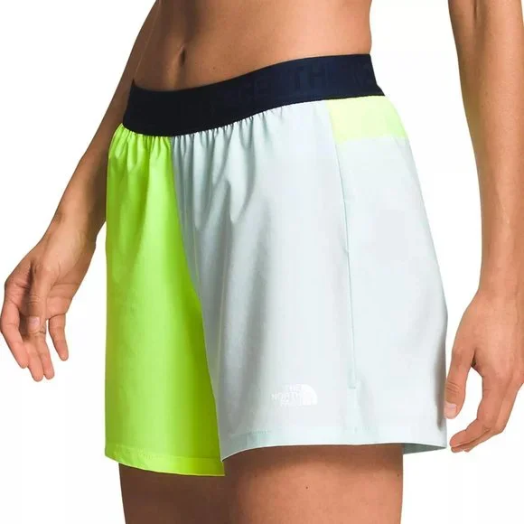 NWT The North Face Women's Wander Shorts - Picture 3 of 3